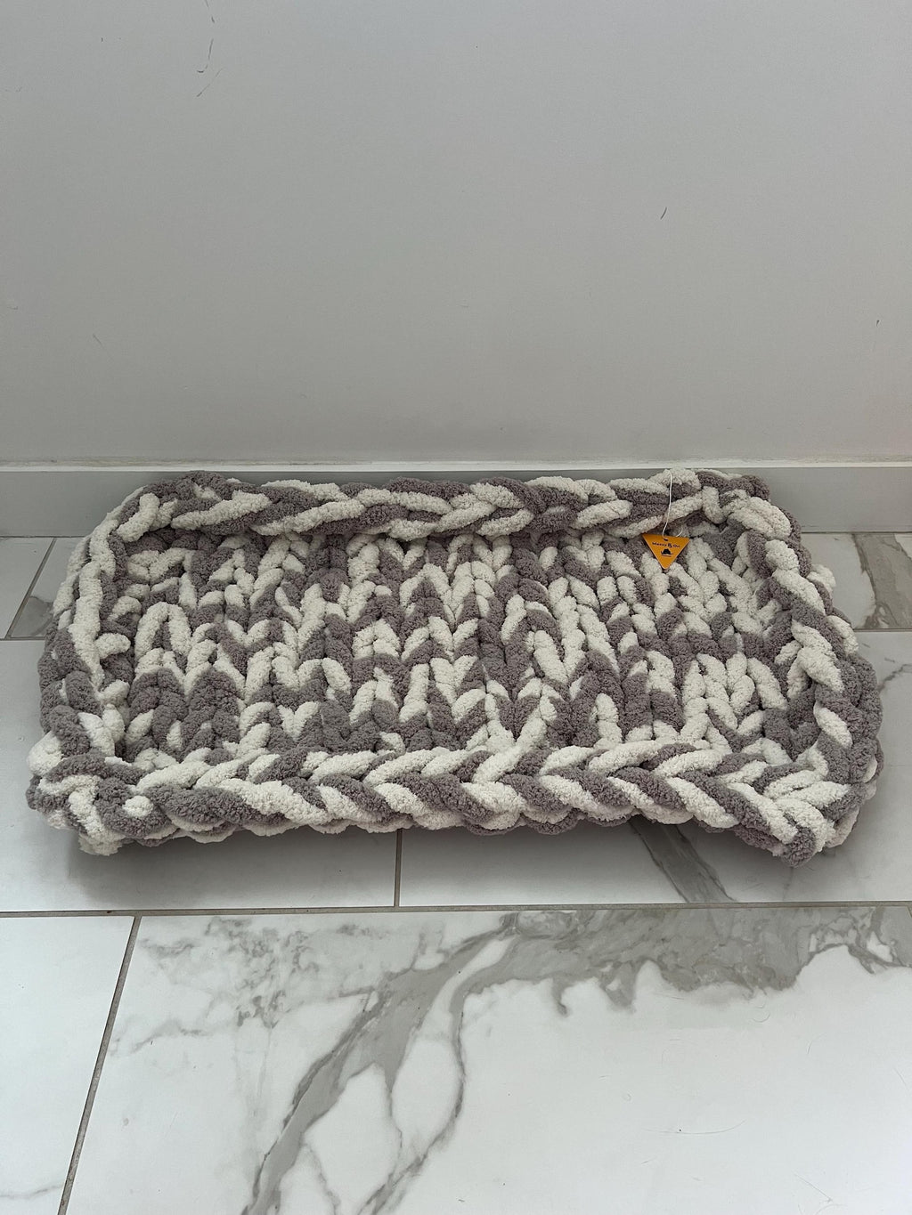 Extra Plüschiges Chenille-Haustierbett – Handgefertigtes Luxus-Kissen für Katzen, Kaninchen & kleine Hunde