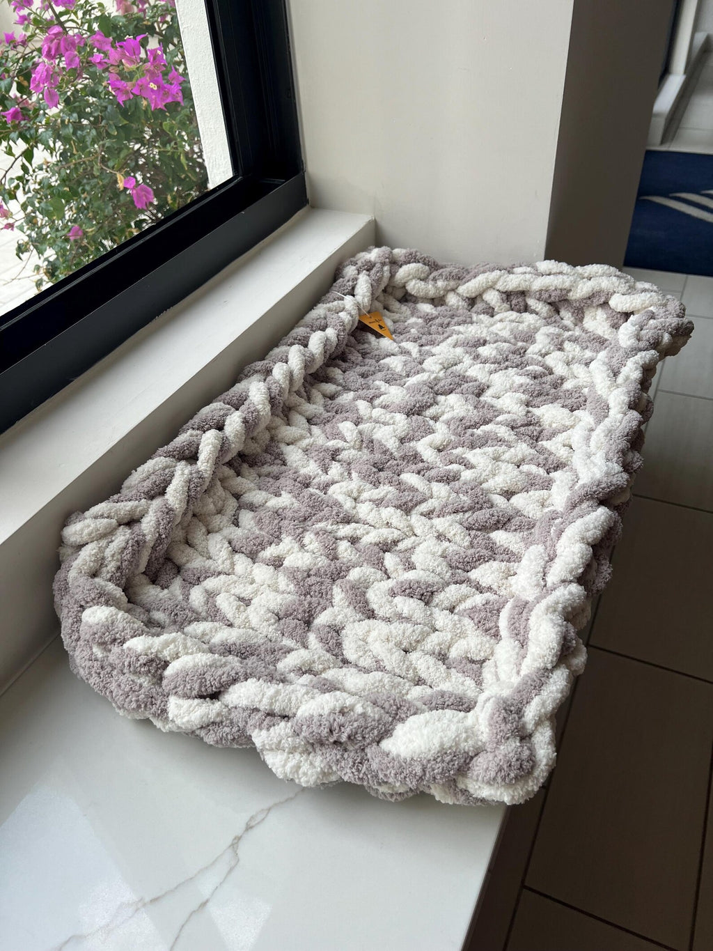 Extra Plüschiges Chenille-Haustierbett – Handgefertigtes Luxus-Kissen für Katzen, Kaninchen & kleine Hunde